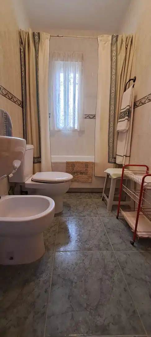 Bany de Casa o xalet en venda en Ituero y Lama amb Calefacció, Jardí privat i Moblat