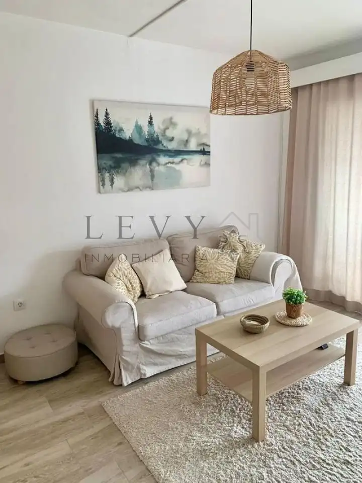 Wohnzimmer von Wohnung zur Miete in Fuengirola mit Heizung, Terrasse und Möbliert