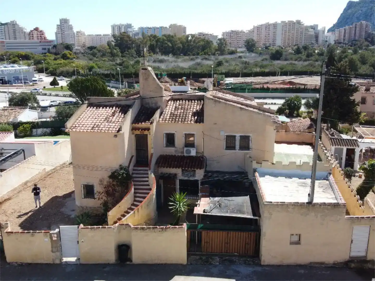 Vista exterior de Pis en venda en Calpe / Calp amb Piscina i Balcó