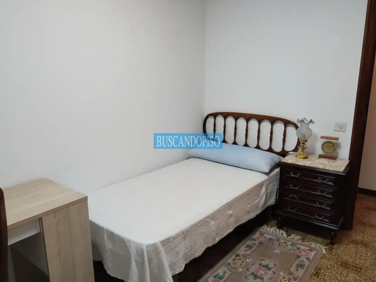 Schlafzimmer von Wohnung zur Miete in  Logroño mit Heizung und Terrasse