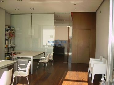 Local comercial en venda a San Mamés - La Palomera