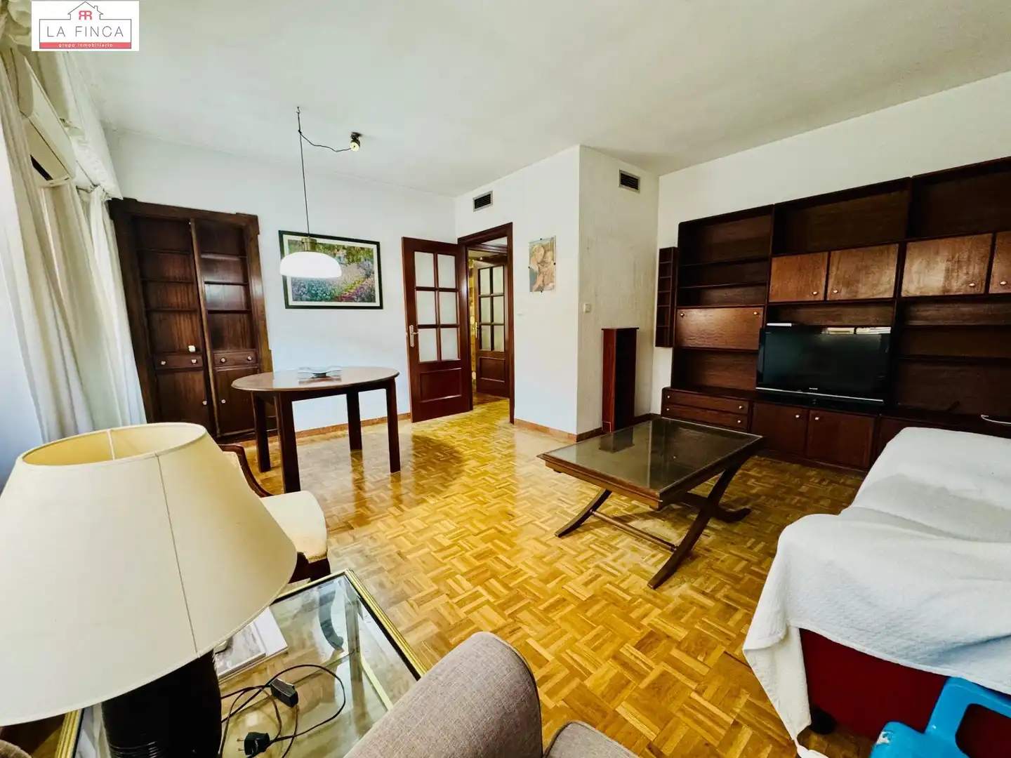 Living room of Flat for sale in Málaga  with Air Conditioner and Parquet flooring