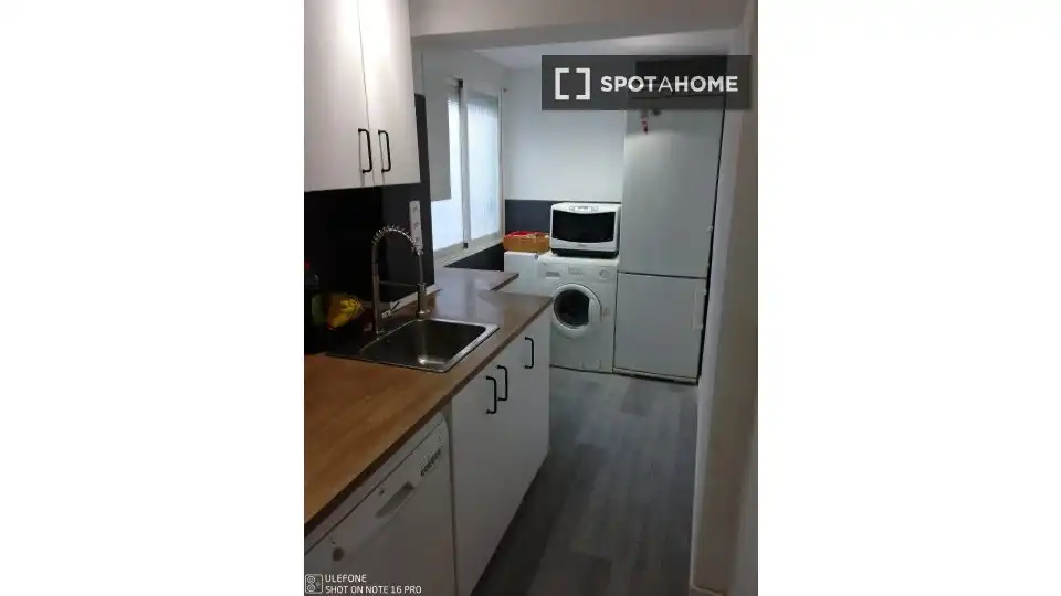 Room in Lucero