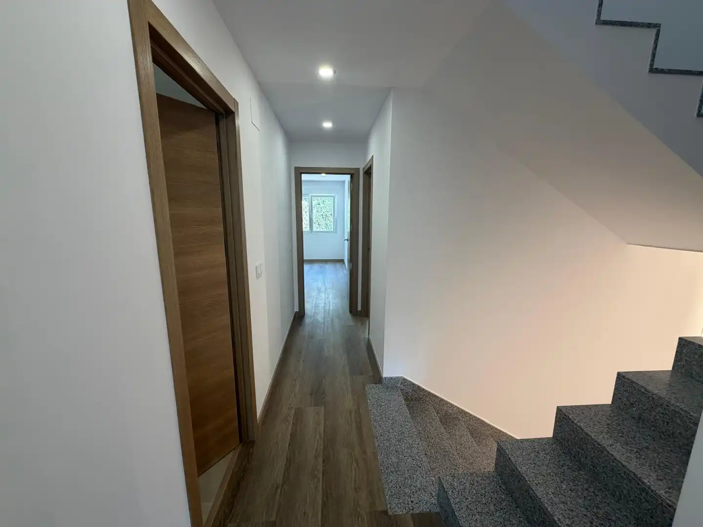Casa o chalet de alquiler en Lugo con Calefacción, Jardín privado y Parquet