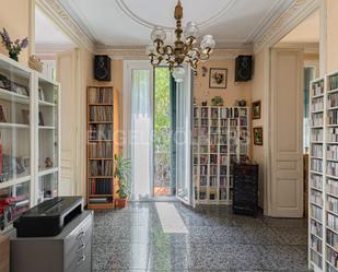 Apartment for sale in  Barcelona Capital  with Air Conditioner, Heating and Balcony