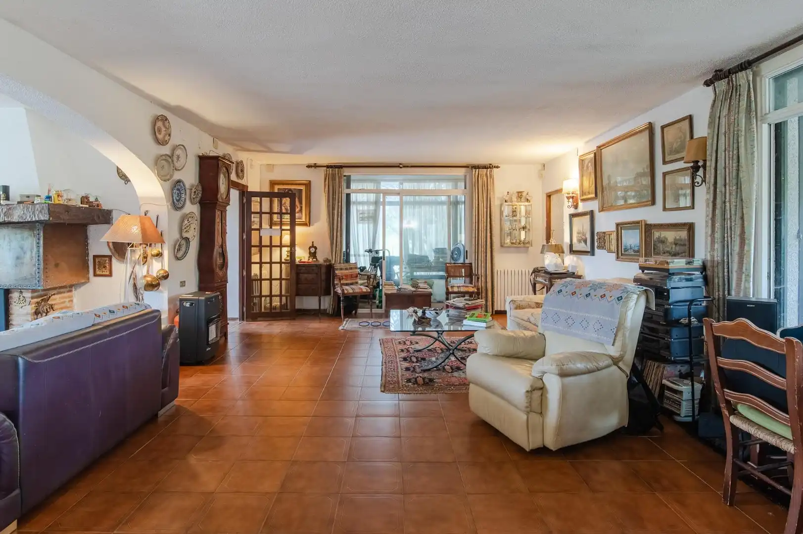 Sala d'estar de Casa o xalet en venda en Castellón de la Plana / Castelló de la Plana amb Calefacció, Jardí privat i Terrassa
