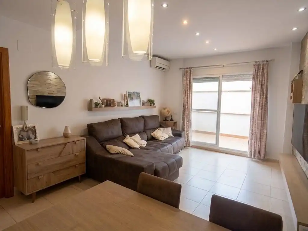 Sala d'estar de Casa o xalet en venda en Carcaixent amb Aire condicionat, Calefacció i Terrassa