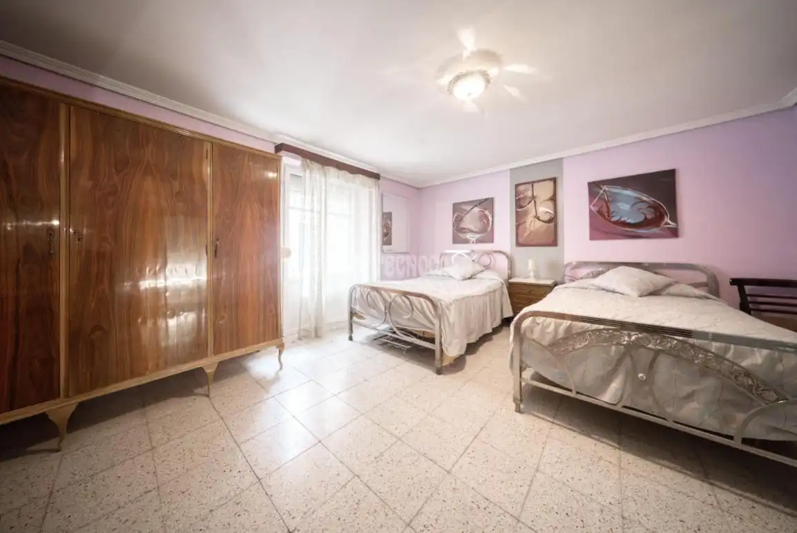 Dormitori de Casa o xalet en venda en Cistérniga
