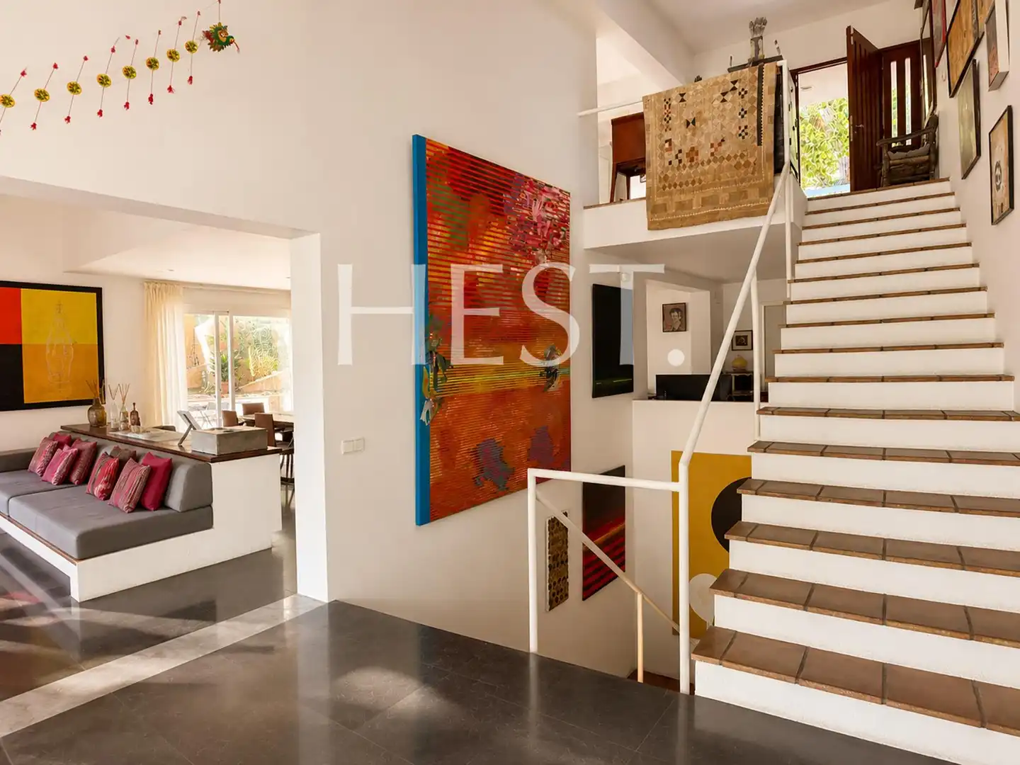 Chalet con piscina en venta en Carrer Ginestera, imagen 4