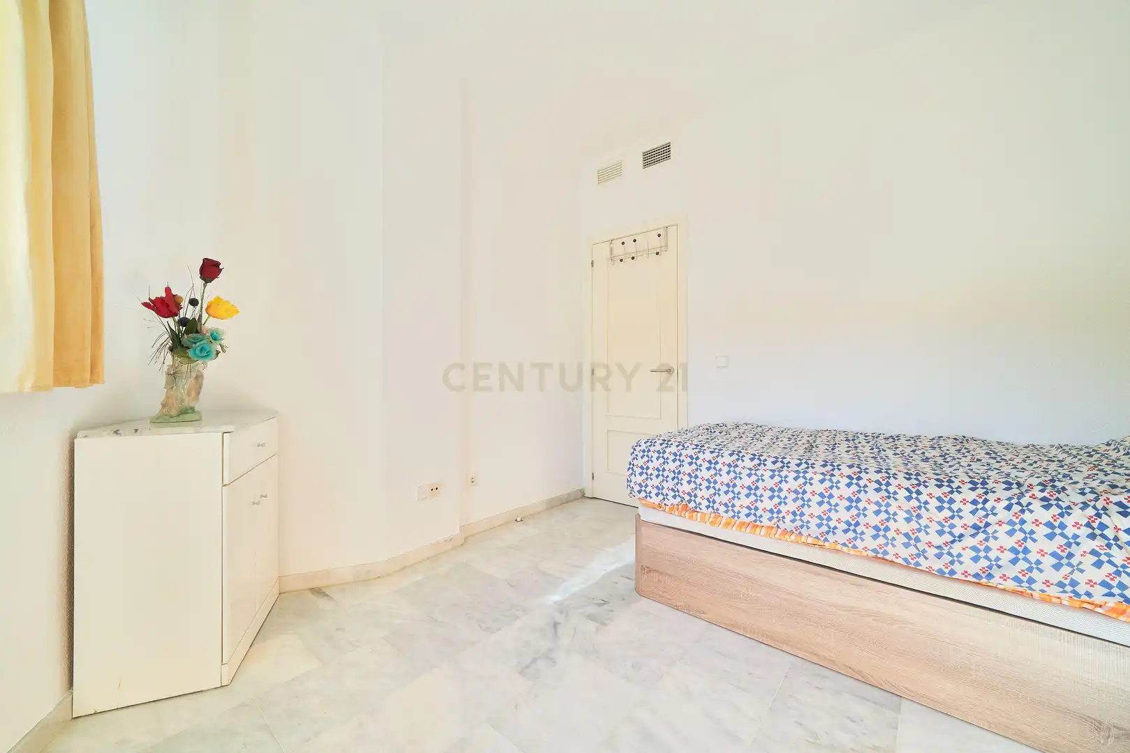 Bedroom of Houses for sale in Fuengirola  with Private garden, Alarm and Community pool