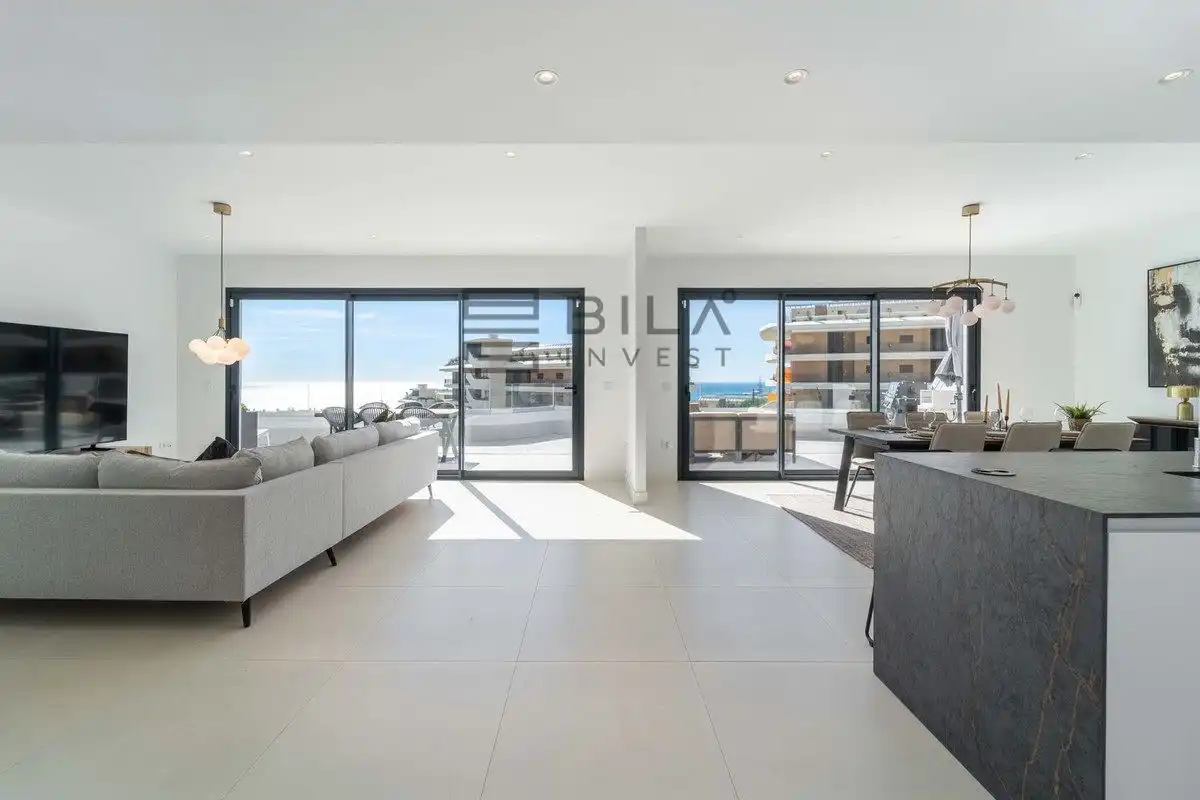 Penthouse with pool for sale in Fuengirola, imagen 17