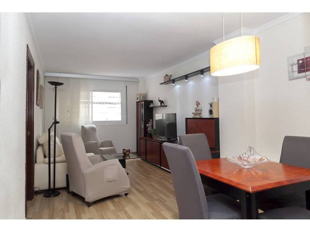 Piso en Venta en Calle Conca de Tremp en El Carmel