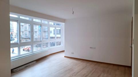 Foto 3 de Piso en venta en Avenida Da Florida, As Travesas - Balaídos, Vigo