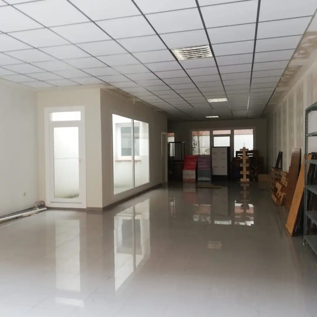 Local comercial en venda a Mollerussa, imagen 5