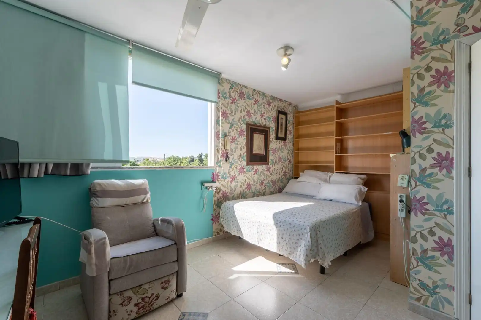 Bedroom of Detached homes for sale in Córdoba  with Air Conditioner, Heating and Storage room
