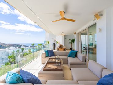 Appartement compact avec piscine à vendre à Palo Alto