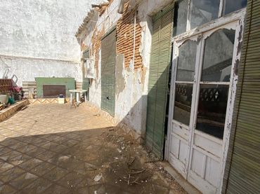 Terrenos y solares en venta en Moguer