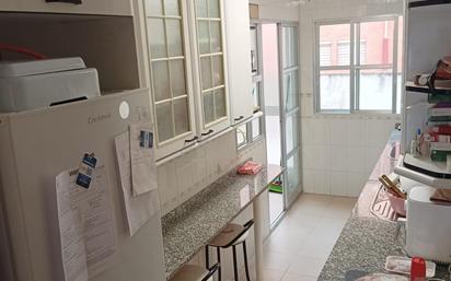 Kitchen of Flat for sale in Cáceres Capital  with Air Conditioner and Storage room