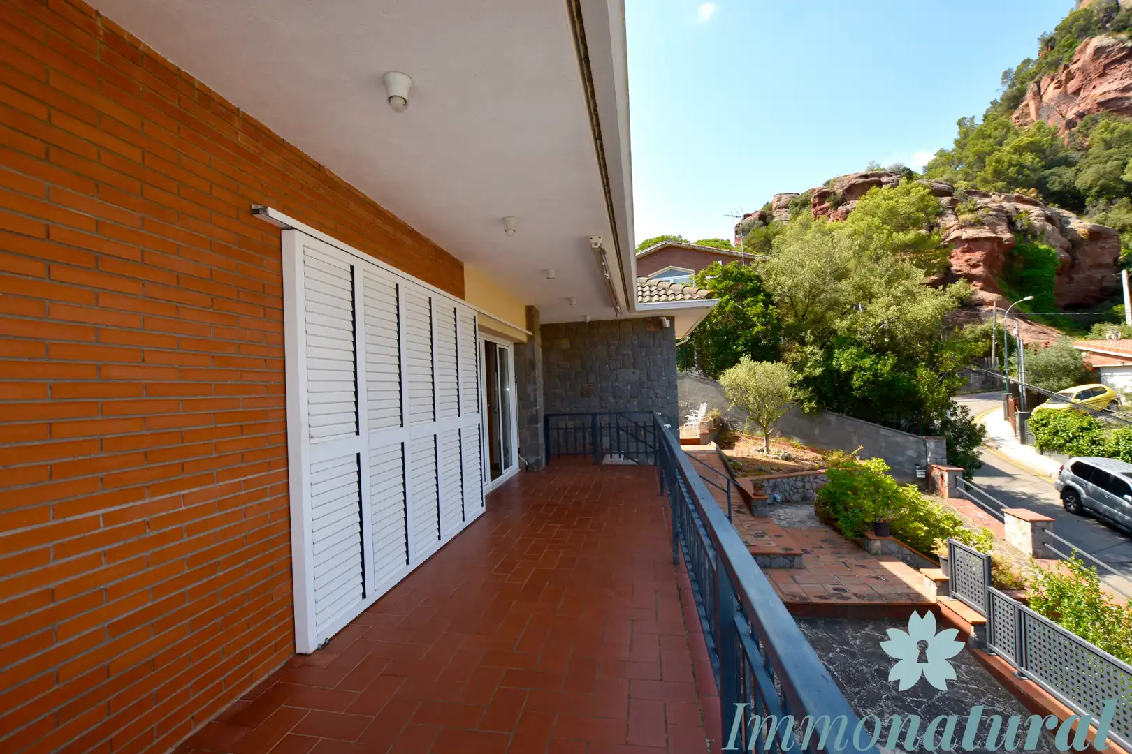 Vista exterior de Casa o chalet en venta en Torrelles de Llobregat con Aire acondicionado, Calefacción y Jardín privado