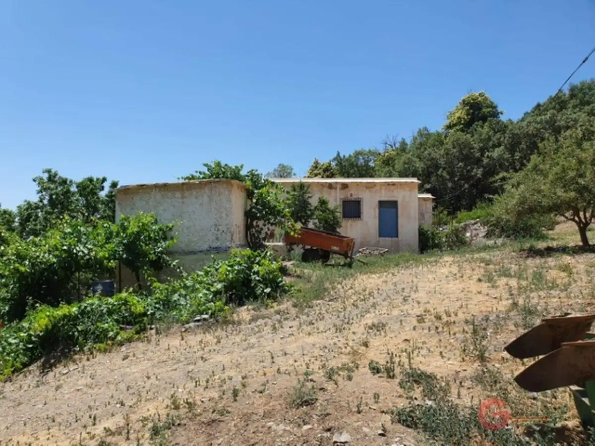 Country homes for sale in Busquístar