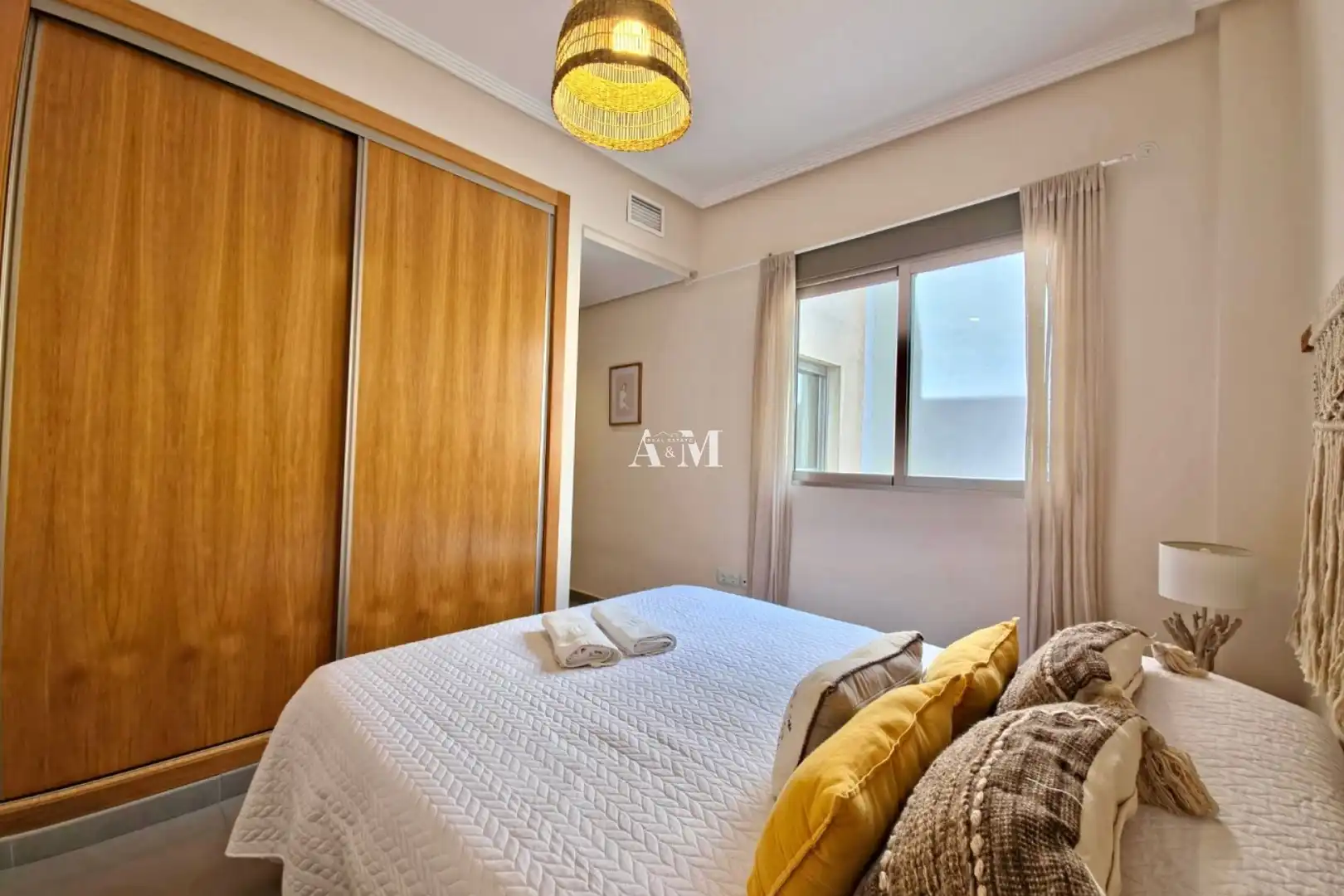 Habitación de Piso de alquiler en Guardamar del Segura con Aire acondicionado, Calefacción y Terraza