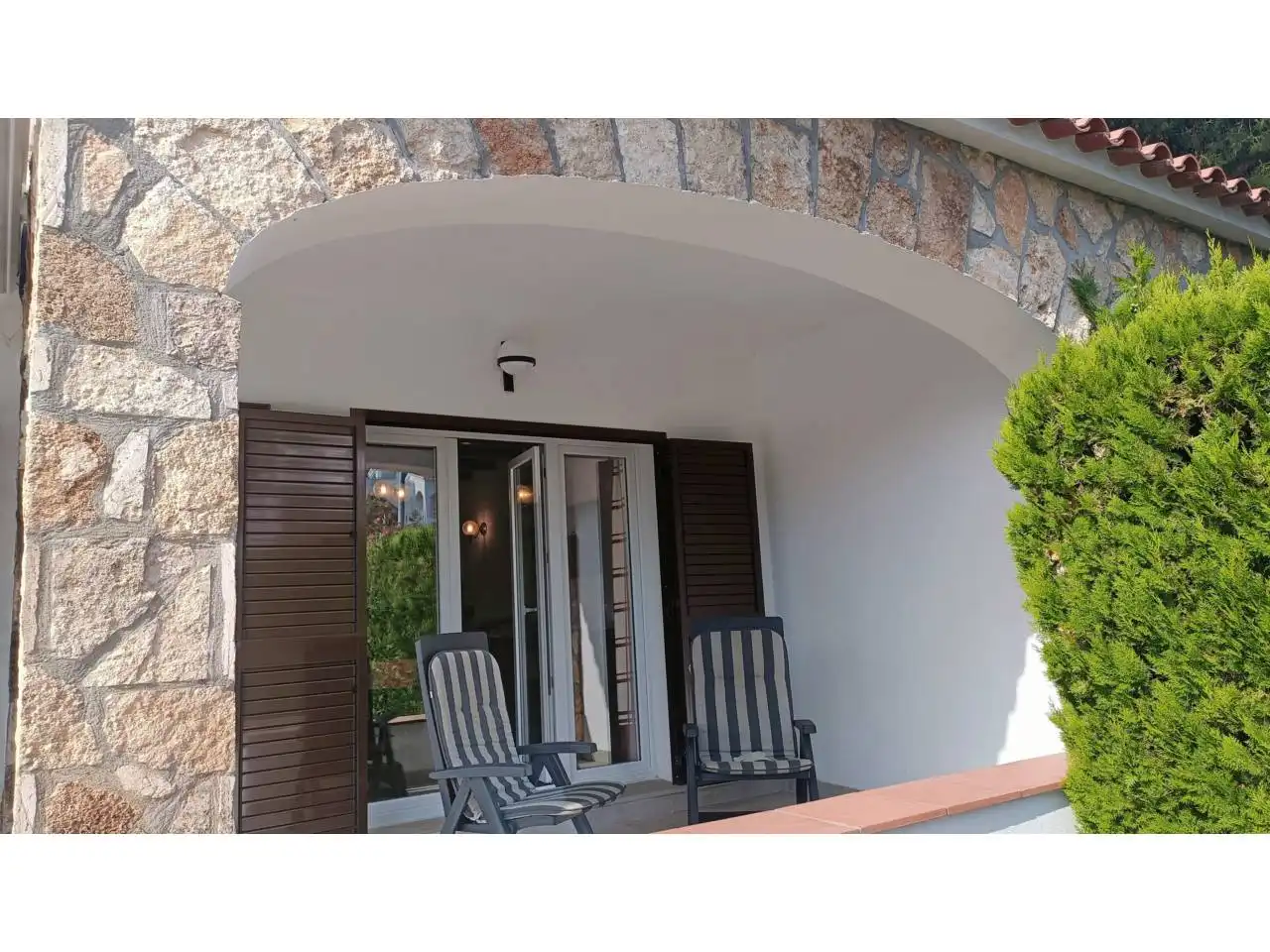 Terrassa de Casa o xalet en venda en L'Escala amb Aire condicionat, Jardí privat i Terrassa