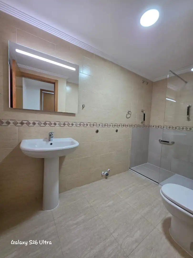 Badezimmer von Wohnung zur Miete in El Pinós / Pinoso mit Terrasse, Möbliert und Gemeinschaftspool