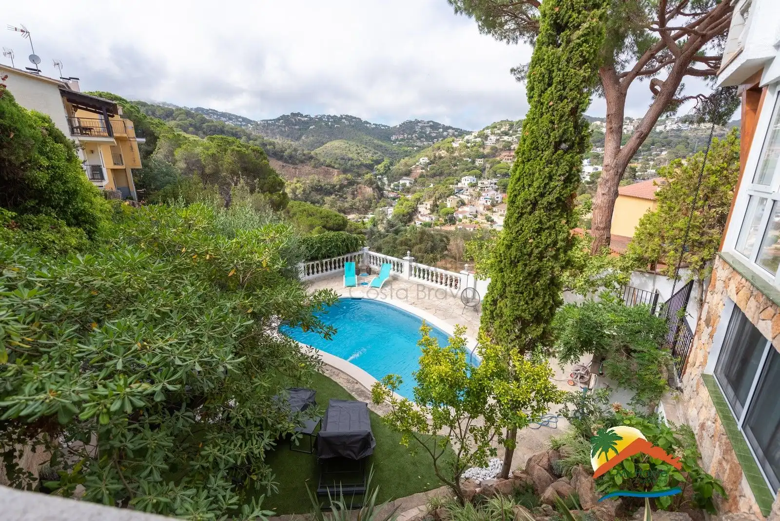 Villa con terrazza in vendita a Canyelles, imagen 2