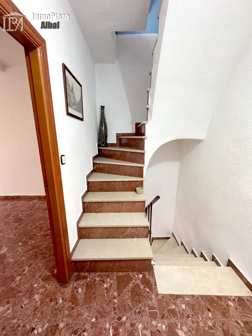 Maisonette zum Verkauf in Albal mit Klimaanlage und Terrasse