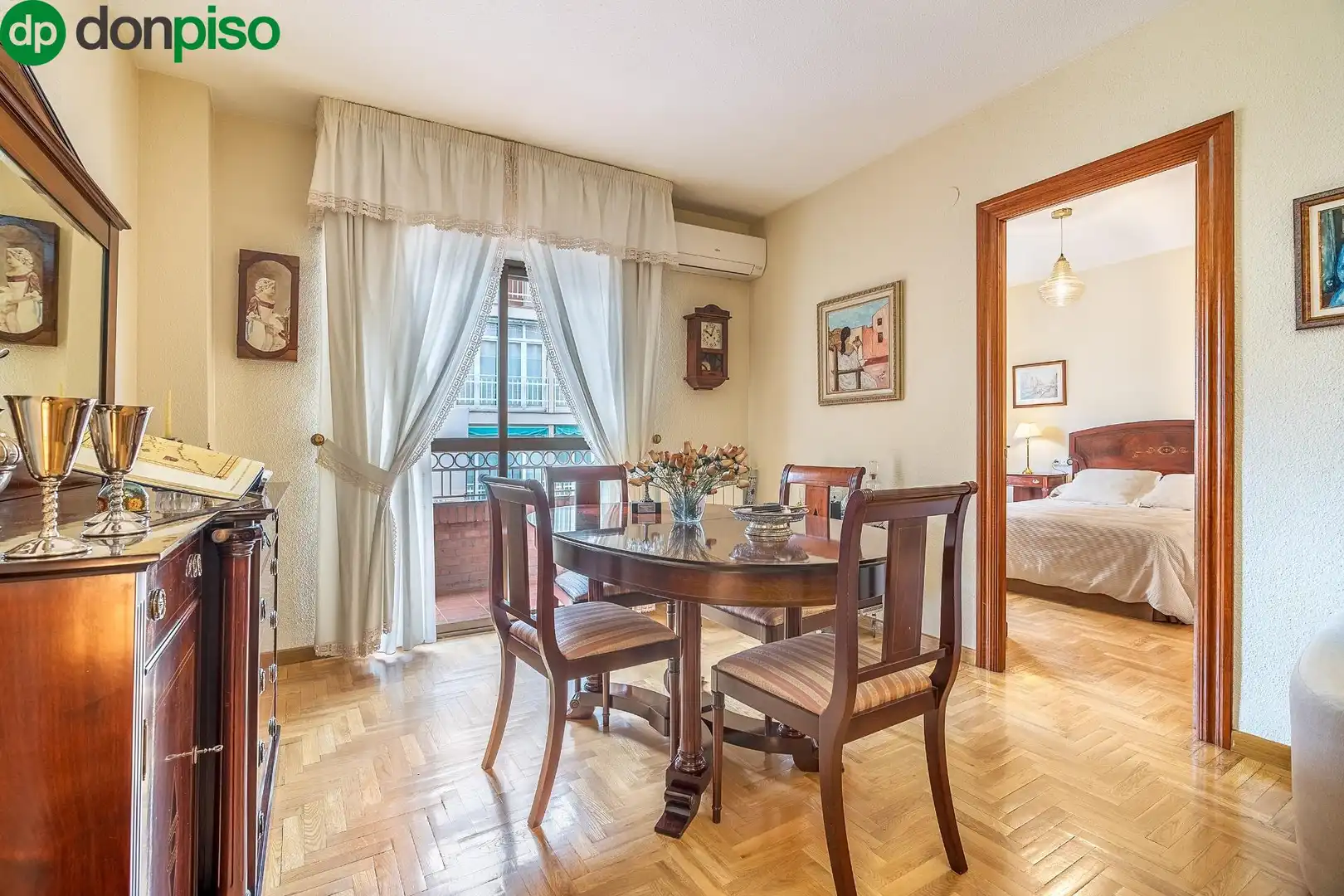 Comedor de Piso en venta en Granada