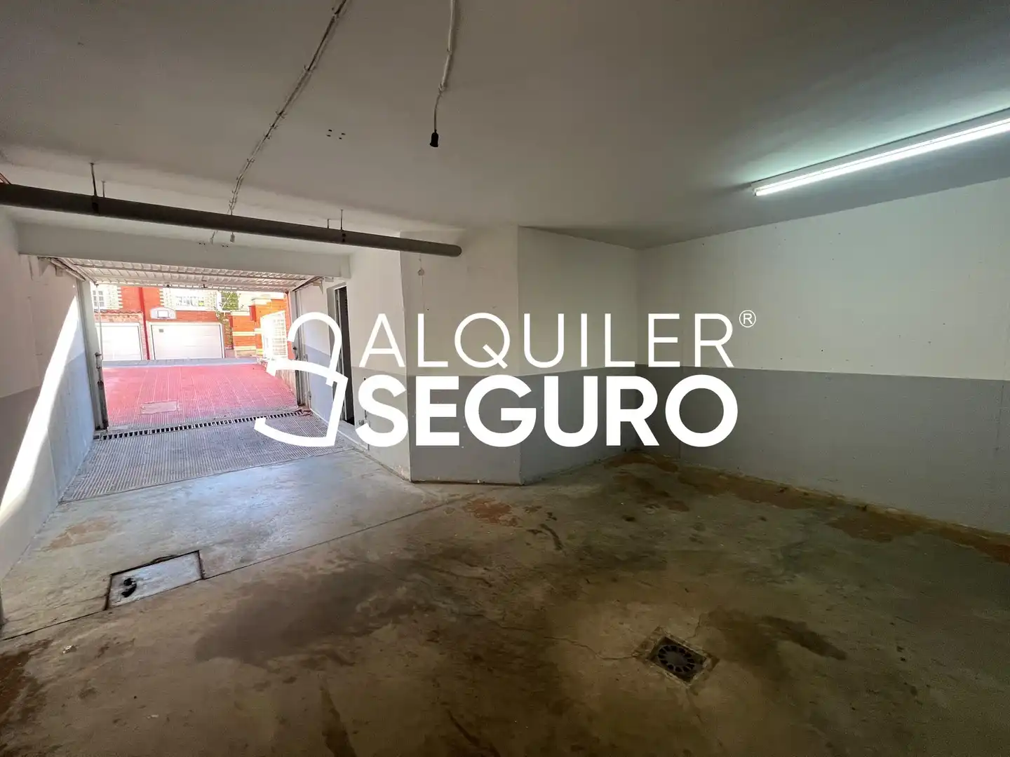 Parking of Houses for rent in Tres Cantos  with Heating, Storage room and Swimming Pool