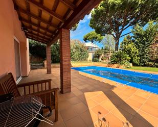 Jardí de Casa o xalet en venda en Mont-ras amb Terrassa, Piscina i Balcó