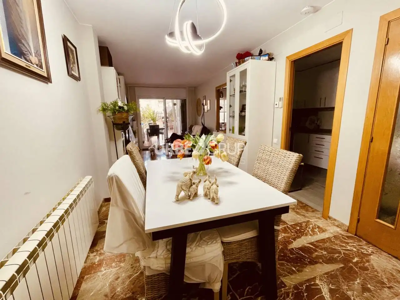 Esszimmer von Wohnung zum Verkauf in Terrassa mit Klimaanlage, Heizung und Privatgarten