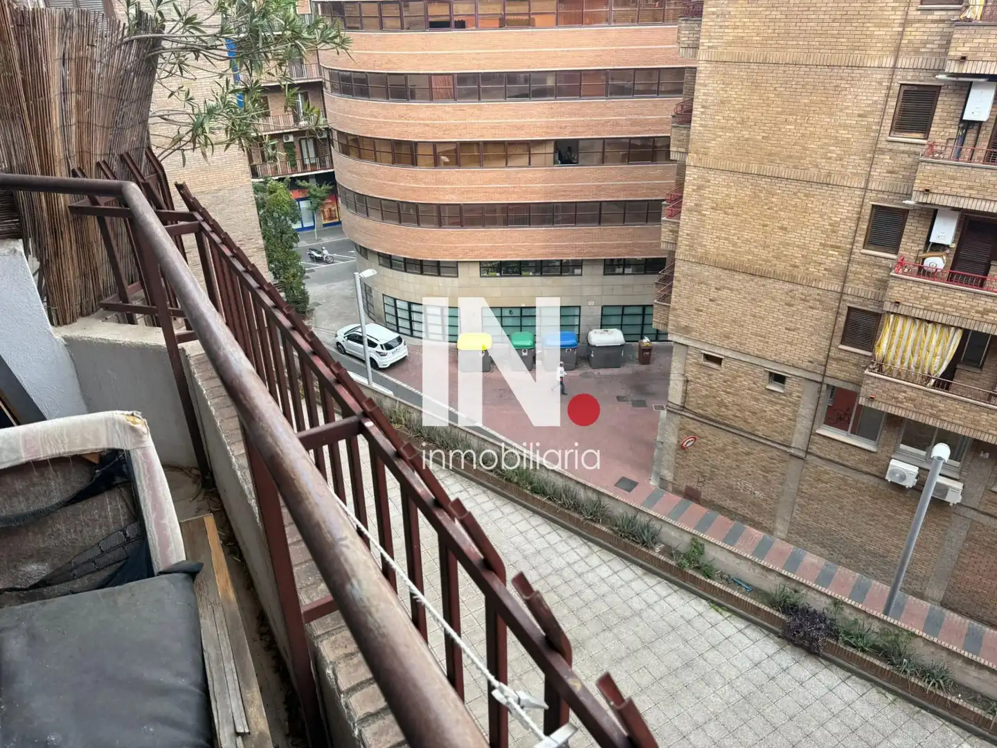 Vista exterior de Pis en venda en Lleida