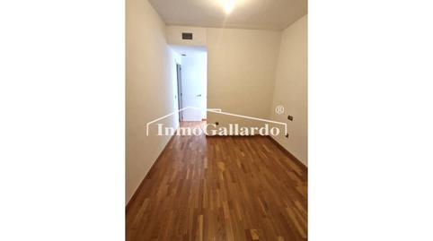 Foto 3 de Piso en venta en Añoreta Baja, Málaga