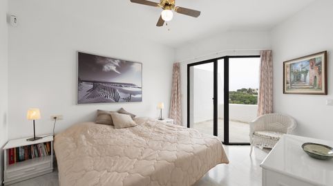 Foto 4 de Casa adosada en venda a Nueva Torrequebrada, Benalmádena