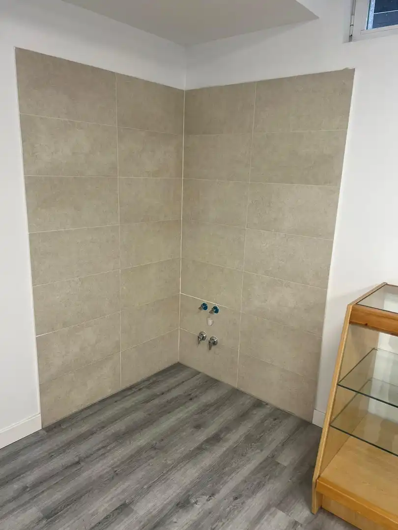 Badezimmer von Geschaftsraum zur Miete in Las Navas del Marqués  mit Heizung