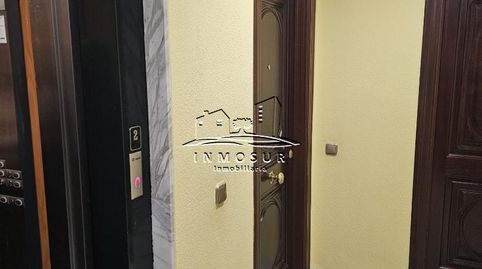 Piso en zona calle El Peso. Cuenta con recibidor, salóncomedor, cocina amueblada, cuarto de baño, dos dormitorios, trastero y park, imatge 5