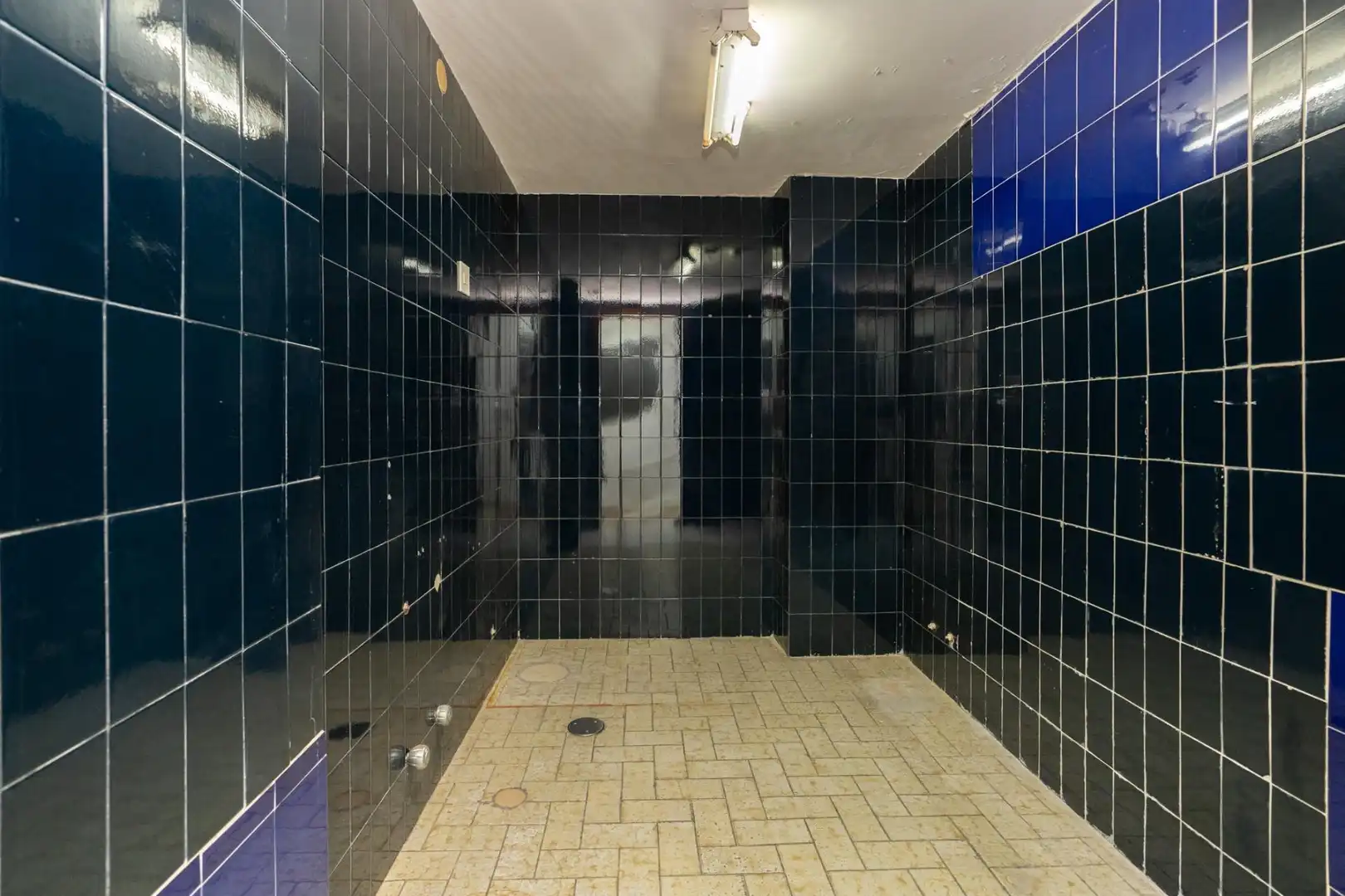Bany de Pis en venda en Motril amb Balcó