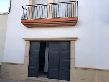 Casa bifamiliare in vendita a Av de Andalucía