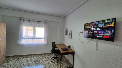 Foto 2 von Zimmer in Calle Elena Tamarit, Poble Nou, Torrent