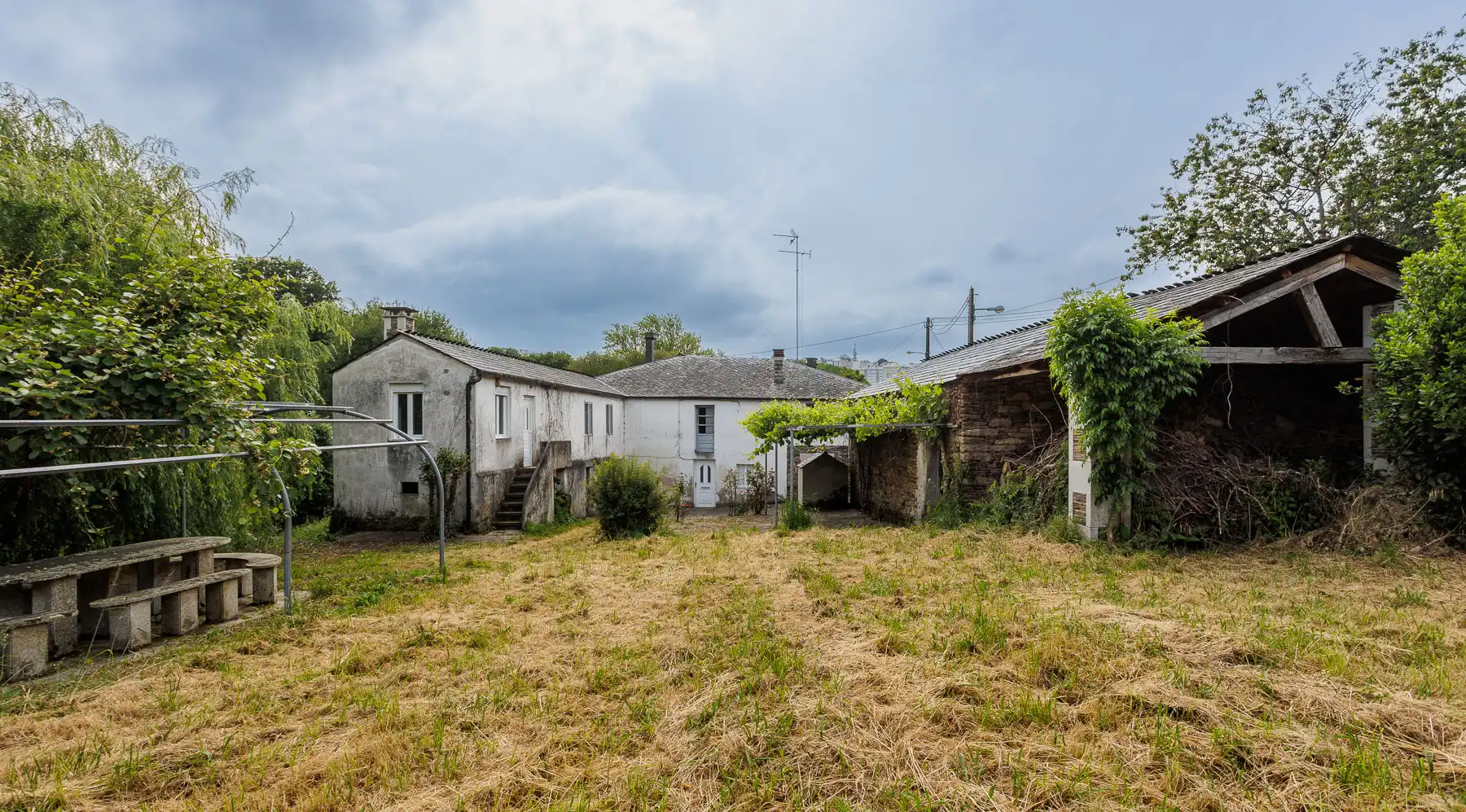Country house zum Verkauf in Lugo