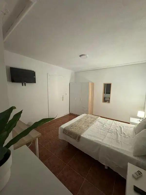 Dormitori de Pis per a compartir en Casco Urbano