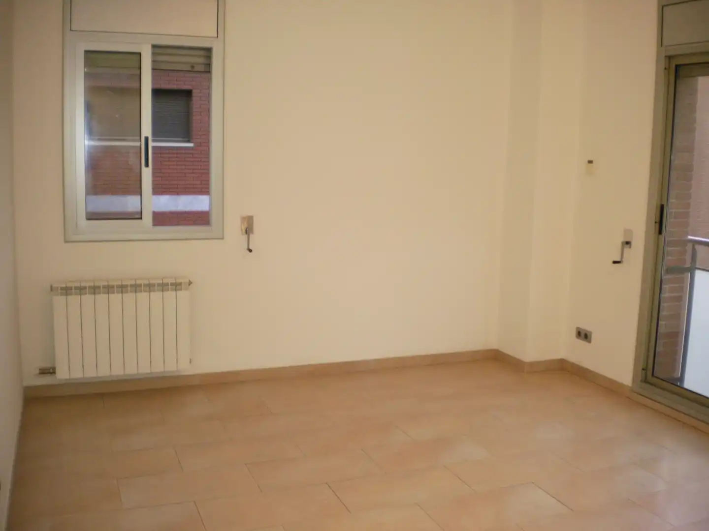 Bedroom of Flat for rent in Terrassa  with Heating, Parquet flooring and Oven