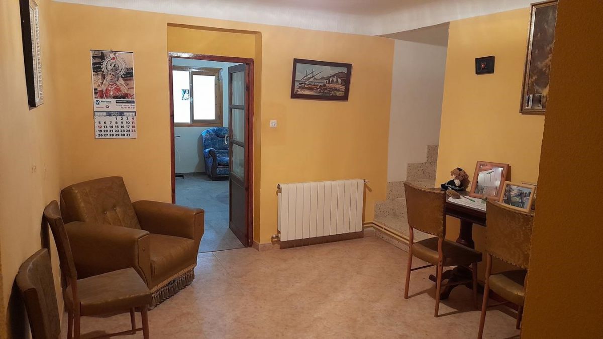 House or chalet for sale in La Roda  with Heating and Storage room