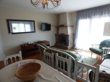 Flat with balcony to rent in Bellver de Cerdanya