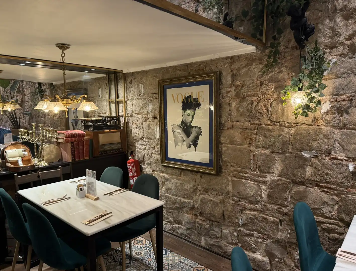 Business premises for transfer in Ciutat Vella, imagen 16