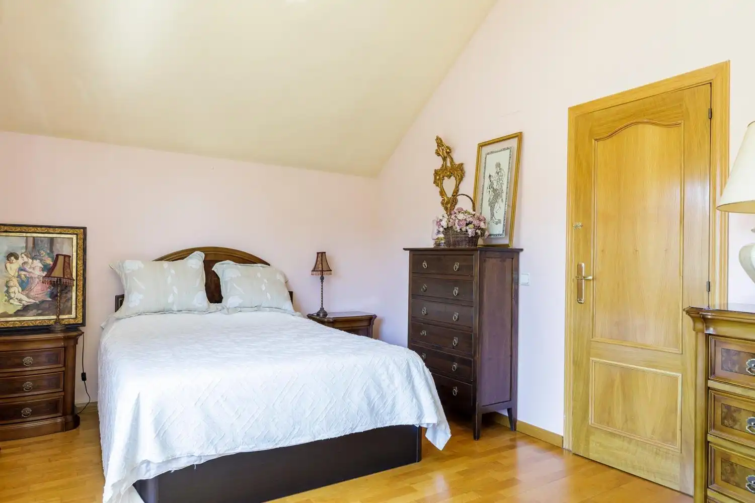 Bedroom of Detached homes for sale in Zaragoza  with Heating, Private garden and Terrace