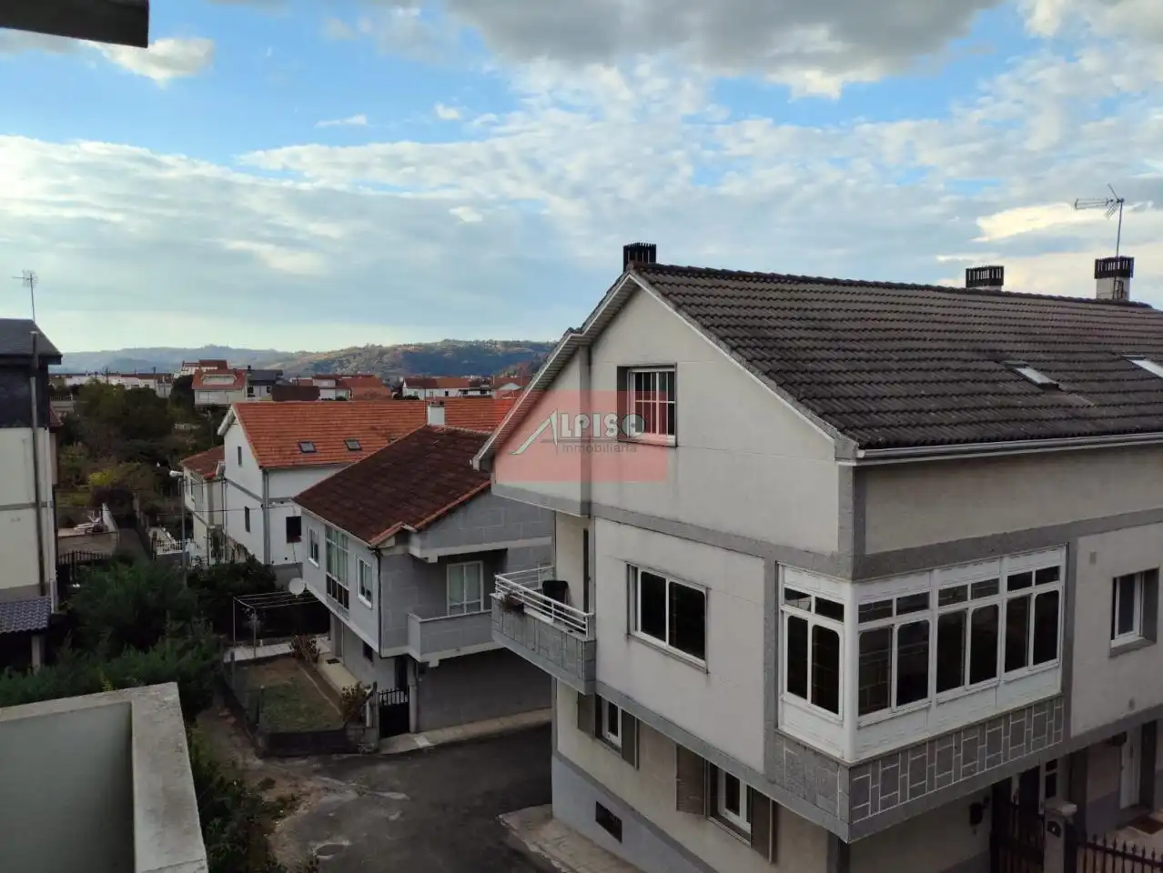 Vista exterior de Casa o chalet en venta en Ourense Capital  con Jardín privado y Balcón