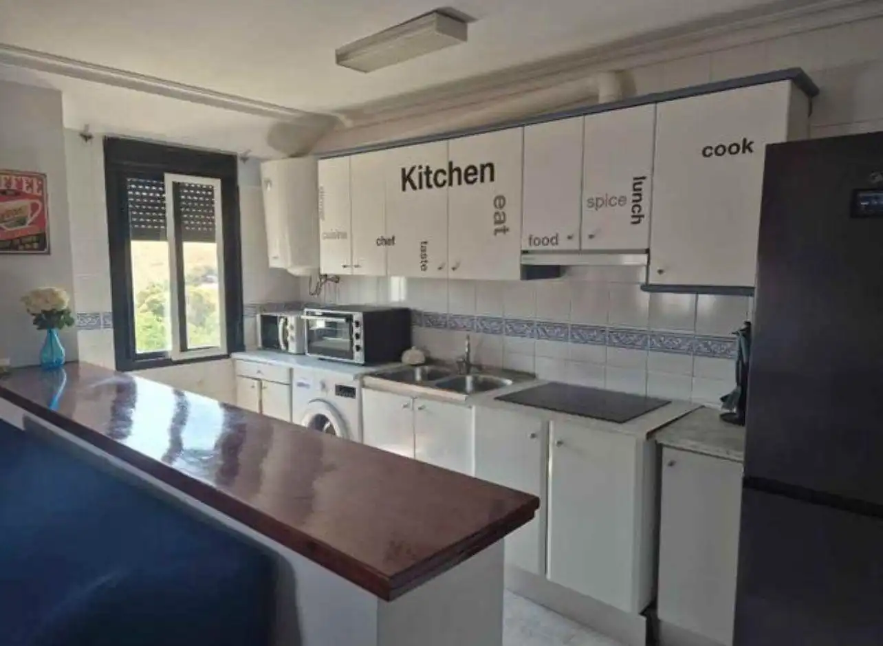 Küche von Wohnung zur Miete in Cáceres mit Klimaanlage